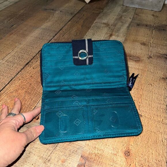 Vera Bradley Retired Scottie Dog Tartan Plaid RFD Turnlock Wallet - Picture 5 of 11